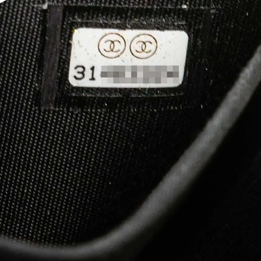 CHANEL Authentic Black Caviar Leather Logo Wallet